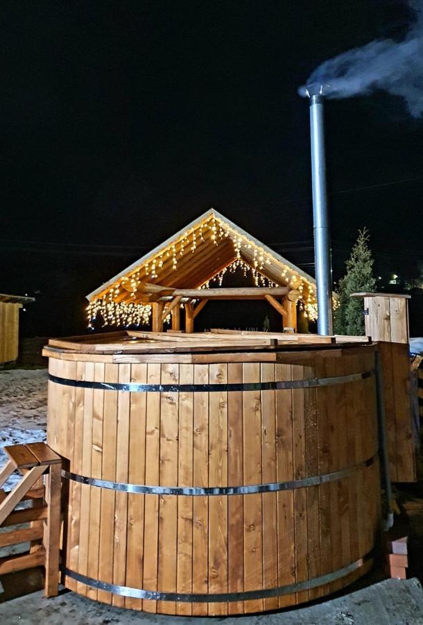 Casa Edi Hotell Poiana Negrii Exteriör bild
